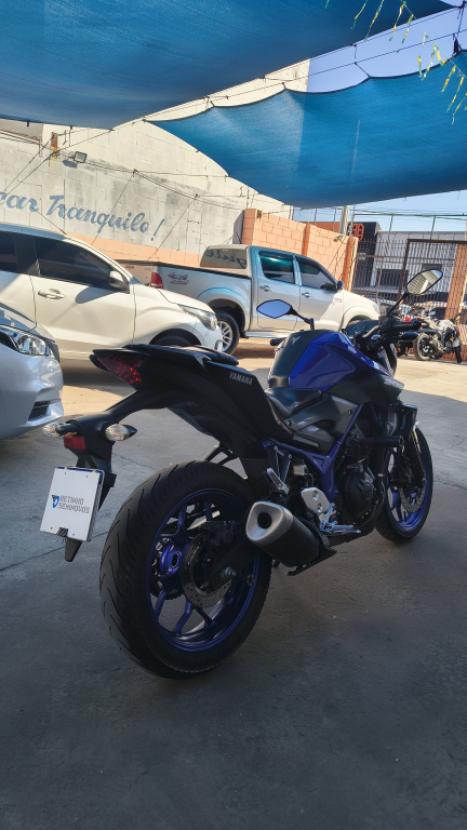 YAMAHA MT-03 300 ABS, Foto 11