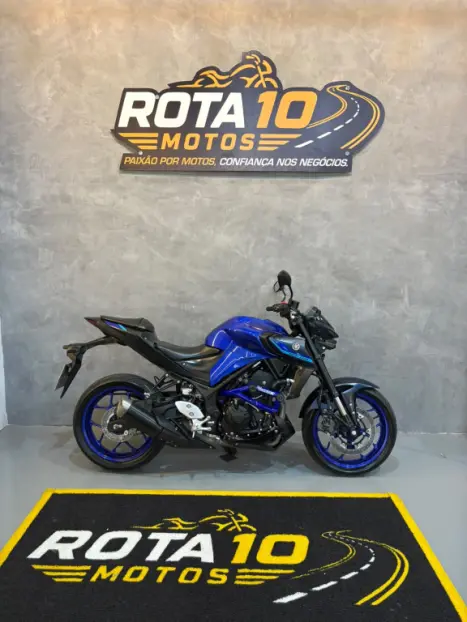 YAMAHA MT-03 300 ABS, Foto 1