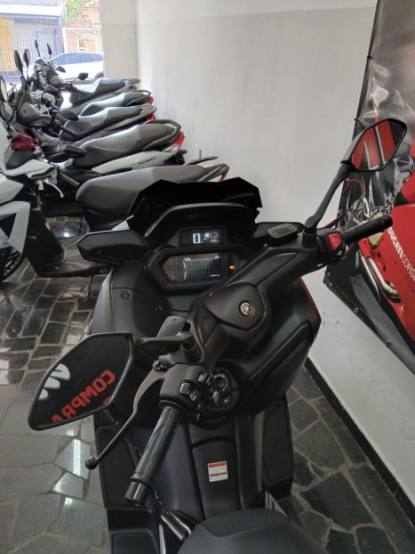 YAMAHA Xmax 250 , Foto 2