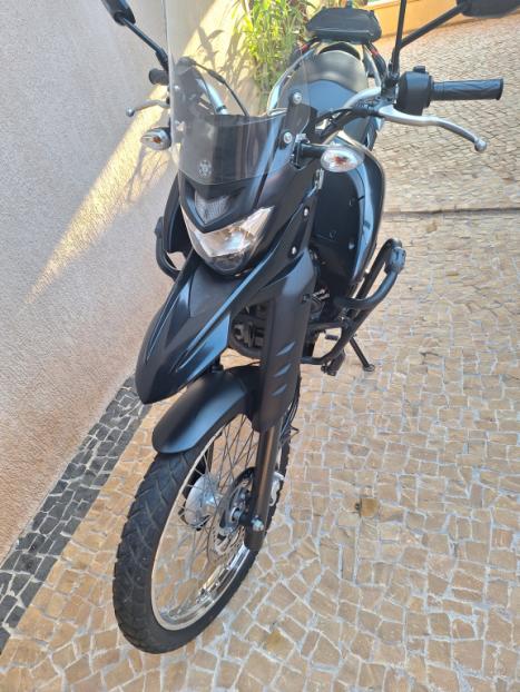 YAMAHA XTZ 250 LANDER, Foto 3
