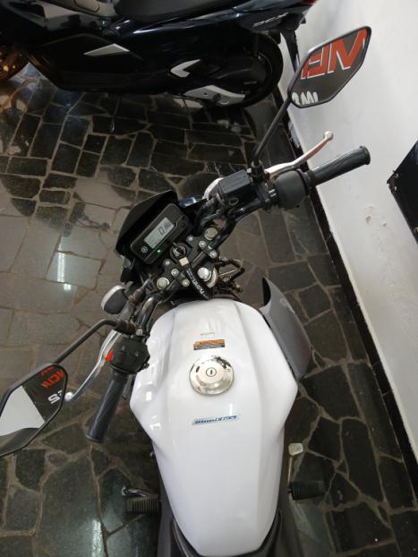 YAMAHA YBR 150 FACTOR ED, Foto 6