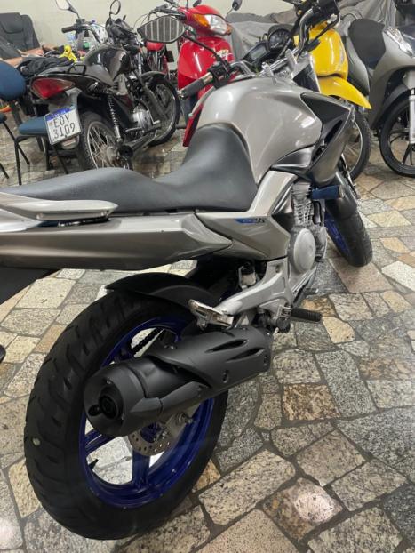 YAMAHA YS Fazer 250 BLUE FLEX, Foto 3