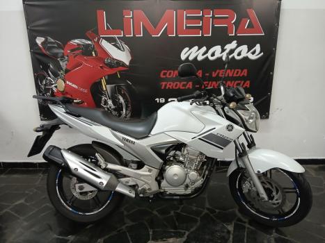 YAMAHA YS Fazer 250 , Foto 4