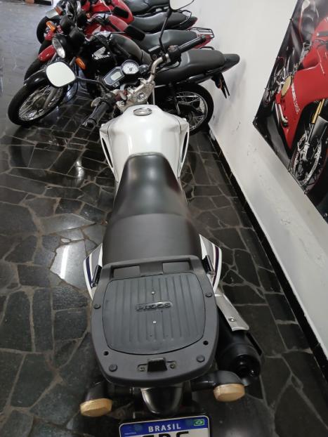 YAMAHA YS Fazer 250 , Foto 7