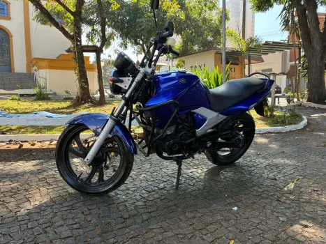 YAMAHA YS Fazer 250 , Foto 3
