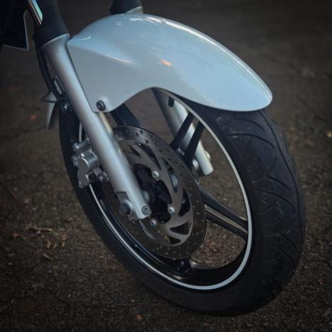 YAMAHA YS Fazer 250 LIMITED EDITION, Foto 17