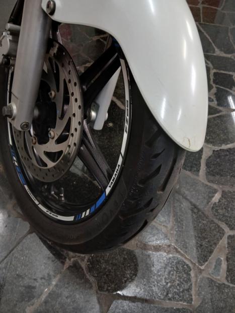 YAMAHA YS Fazer 250 , Foto 4