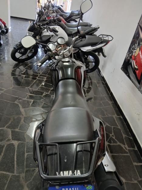 YAMAHA YS Fazer 250 LIMITED EDITION, Foto 3