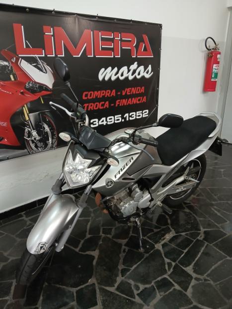 YAMAHA YS Fazer 250 , Foto 2
