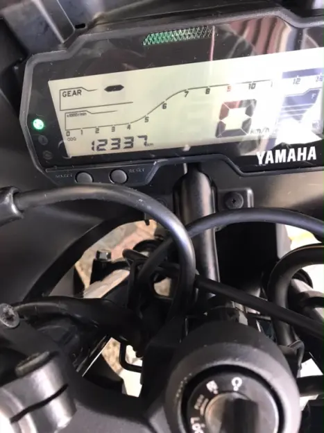 YAMAHA YZF R15 150 ABS, Foto 5