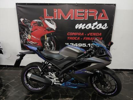 YAMAHA YZF R15 150 ABS, Foto 5