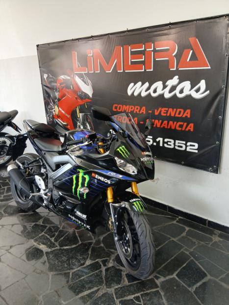 YAMAHA YZF R3 300 ABS, Foto 3