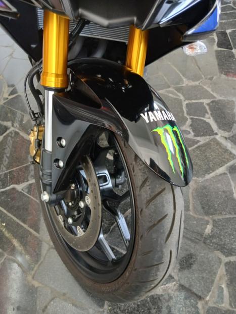 YAMAHA YZF R3 300 ABS, Foto 9