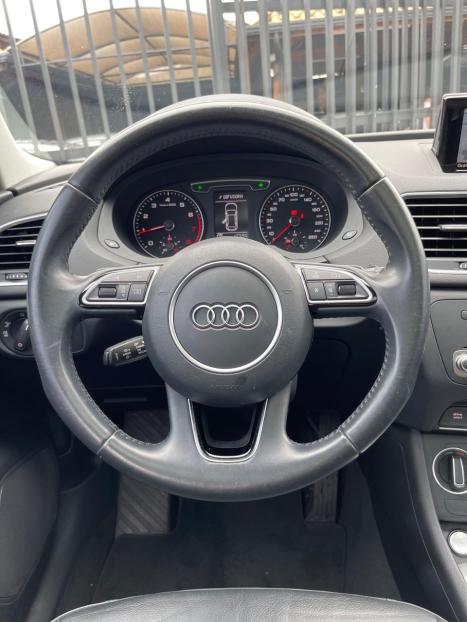 AUDI Q3 1.4 4P TFSI AMBIENTE S-TRONIC AUTOMTICO, Foto 9