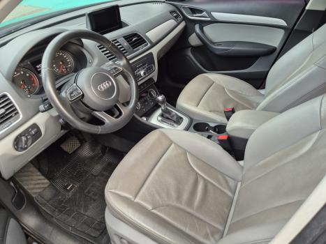 AUDI Q3 1.4 4P TFSI BLACK EDITION S-TRONIC AUTOMTICO, Foto 9