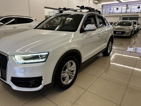 AUDI Q3 2.0 4P TFSI AMBIENTE QUATTRO S-TRONIC AUTOMTICO, Foto 10