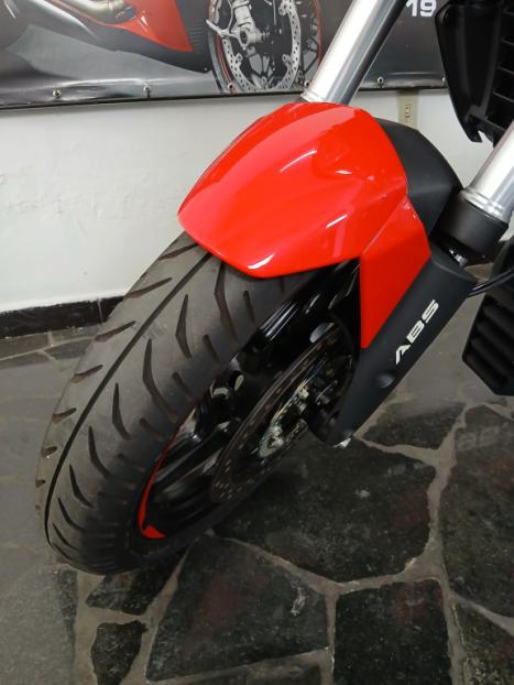BAJAJ Dominar 200 , Foto 6