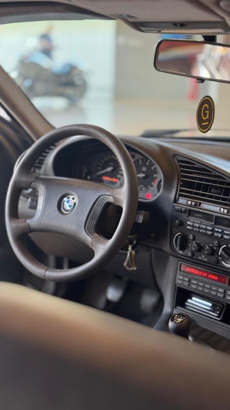 BMW 325I 2.5 24V 4P, Foto 9