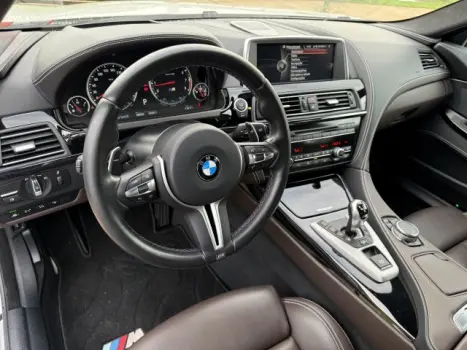 BMW M6 4.4 V8 32V 4P GRAND COUP AUTOMTICO, Foto 14