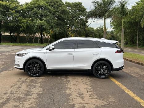 BYD Tan EV 86,4 KW ELTRICO AWD, Foto 4