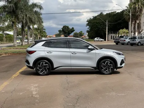 BYD Yan Plus EV 60,8 KW ELTRICO, Foto 2