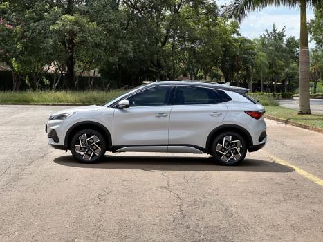 BYD Yan Plus EV 60,8 KW ELTRICO, Foto 6