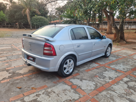 CHEVROLET Astra Hatch 2.0 4P ADVANTAGE  FLEX, Foto 3