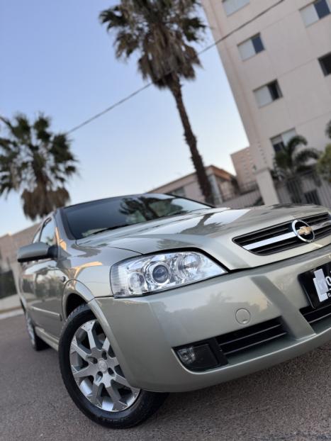 CHEVROLET Astra Hatch 2.0 4P ADVANTAGE  FLEX, Foto 2