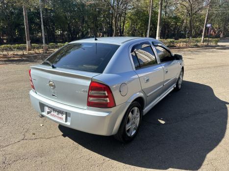 CHEVROLET Astra Hatch 2.0 4P ADVANTAGE  FLEX, Foto 6