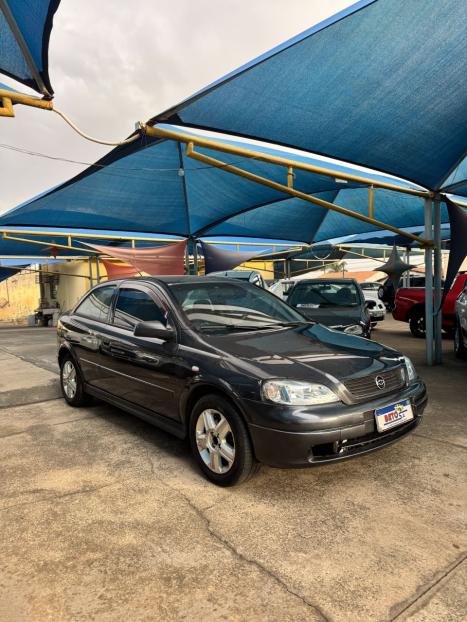 CHEVROLET Astra Hatch 2.0, Foto 3
