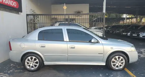 CHEVROLET Astra Sedan 2.0 4P ADVANTAGE, Foto 4