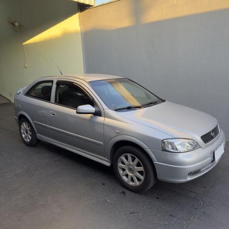 CHEVROLET Astra Sedan 1.8 4P GL, Foto 2