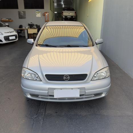 CHEVROLET Astra Sedan 1.8 4P GL, Foto 3