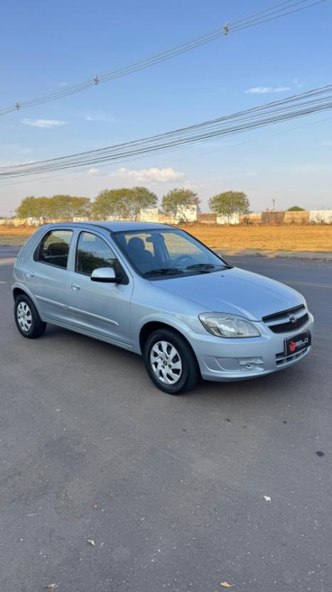 CHEVROLET Celta 1.0 4P LT FLEX, Foto 2