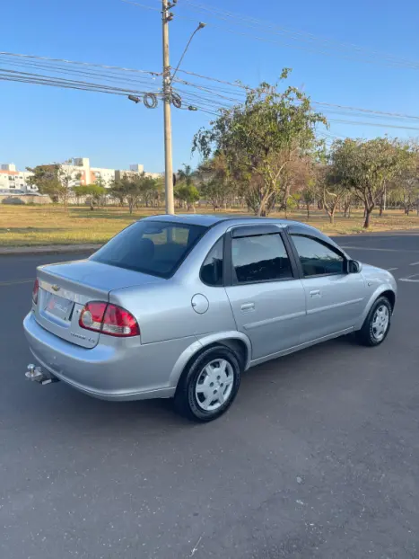 CHEVROLET Classic Sedan 1.0 4P VHCE FLEX LS, Foto 4