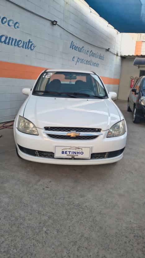 CHEVROLET Classic Sedan 1.0 4P VHCE FLEX LS, Foto 2