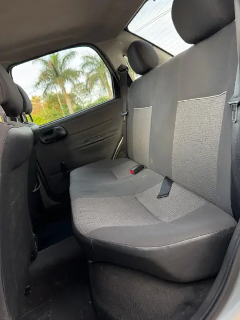 CHEVROLET Corsa Sedan 1.0 4P VHCE LS FLEX, Foto 15