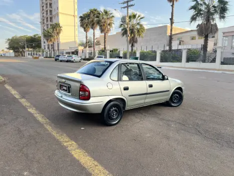 CHEVROLET Corsa Sedan 1.0 4P CLASSIC LIFE, Foto 4