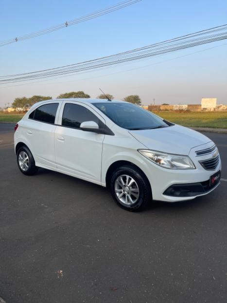 CHEVROLET Onix Hatch 1.0 4P FLEX LT, Foto 3