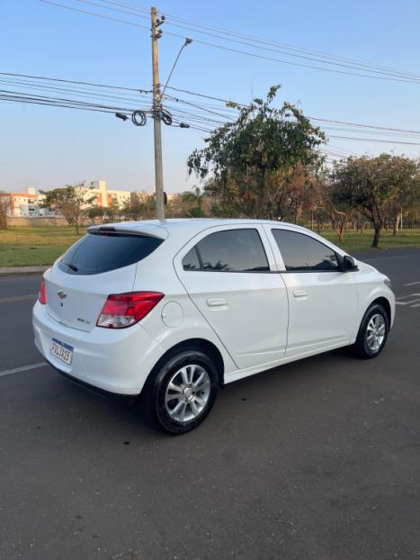 CHEVROLET Onix Hatch 1.0 4P FLEX LT, Foto 4