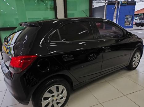 CHEVROLET Onix Hatch 1.4 4P FLEX LT, Foto 3