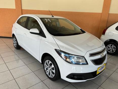 CHEVROLET Onix Hatch 1.4 4P FLEX LT, Foto 1