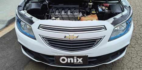 CHEVROLET Onix Hatch 1.4 4P FLEX LTZ AUTOMTICO, Foto 9