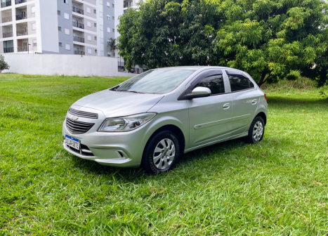 CHEVROLET Onix Hatch 1.0 4P FLEX LS, Foto 2