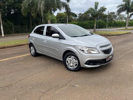 CHEVROLET Onix Hatch 1.0 4P FLEX LT, Foto 3