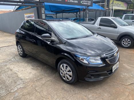 CHEVROLET Onix Hatch 1.4 4P FLEX LT, Foto 8