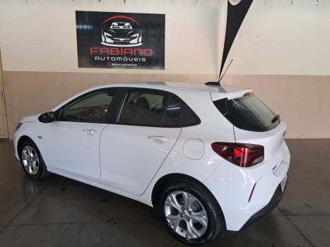 CHEVROLET Onix Hatch 1.0 12V 4P FLEX LTZ TURBO, Foto 8