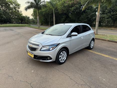 CHEVROLET Onix Hatch 1.4 4P FLEX LT, Foto 1