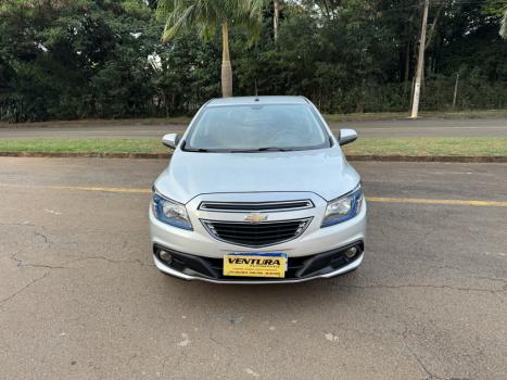 CHEVROLET Onix Hatch 1.4 4P FLEX LT, Foto 2