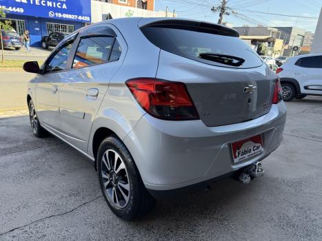 CHEVROLET Onix Hatch 1.4 4P FLEX LTZ, Foto 4